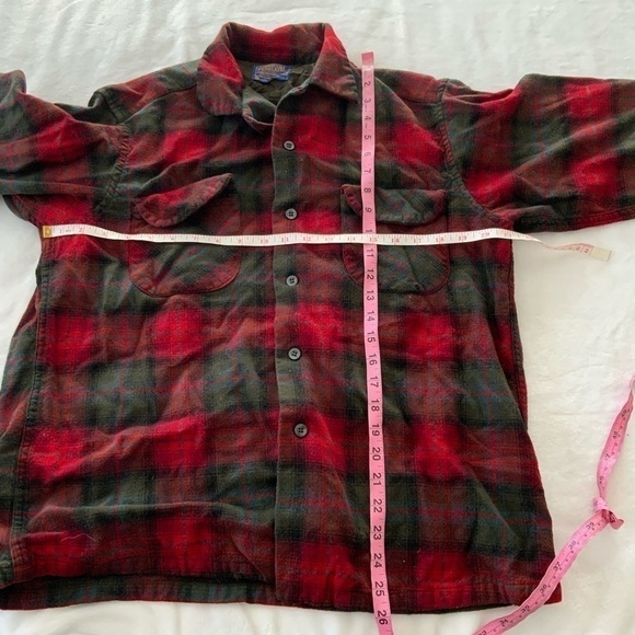𝅺VINTAGE Pendleton Plaid Wool Button Up Shirt or Shacket - Picture 4 of 4